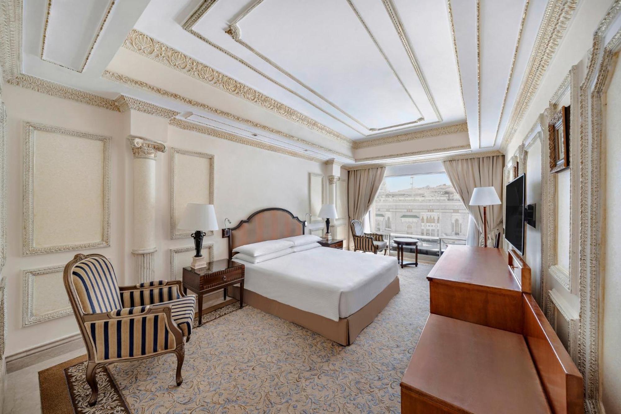 Hotel Dar Al Tawhid Intercontinental Makkah By Ihg Mekka Exterior foto Deluxe Room
